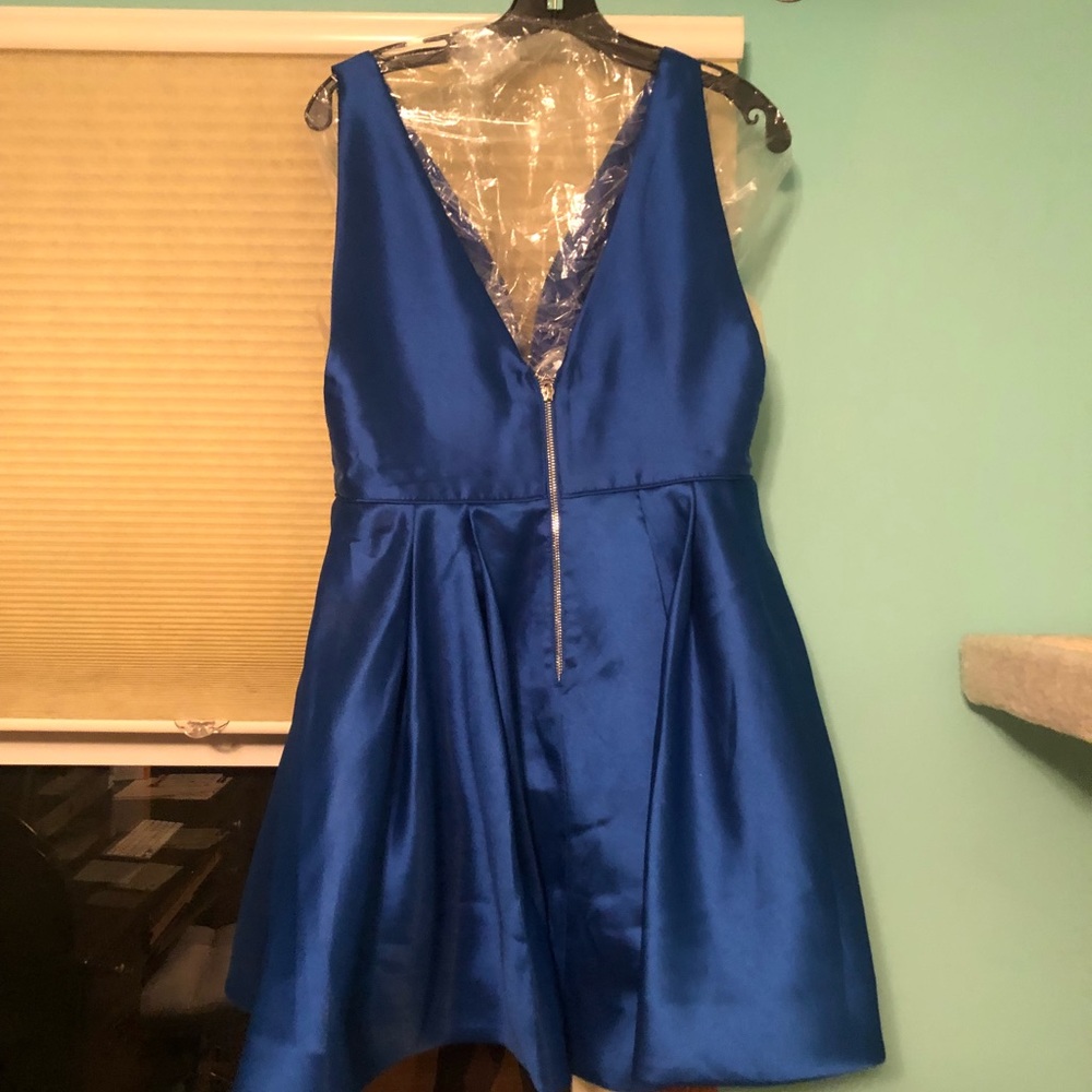 Blue 2018 Sherri hill dress - Picture 2 of 2